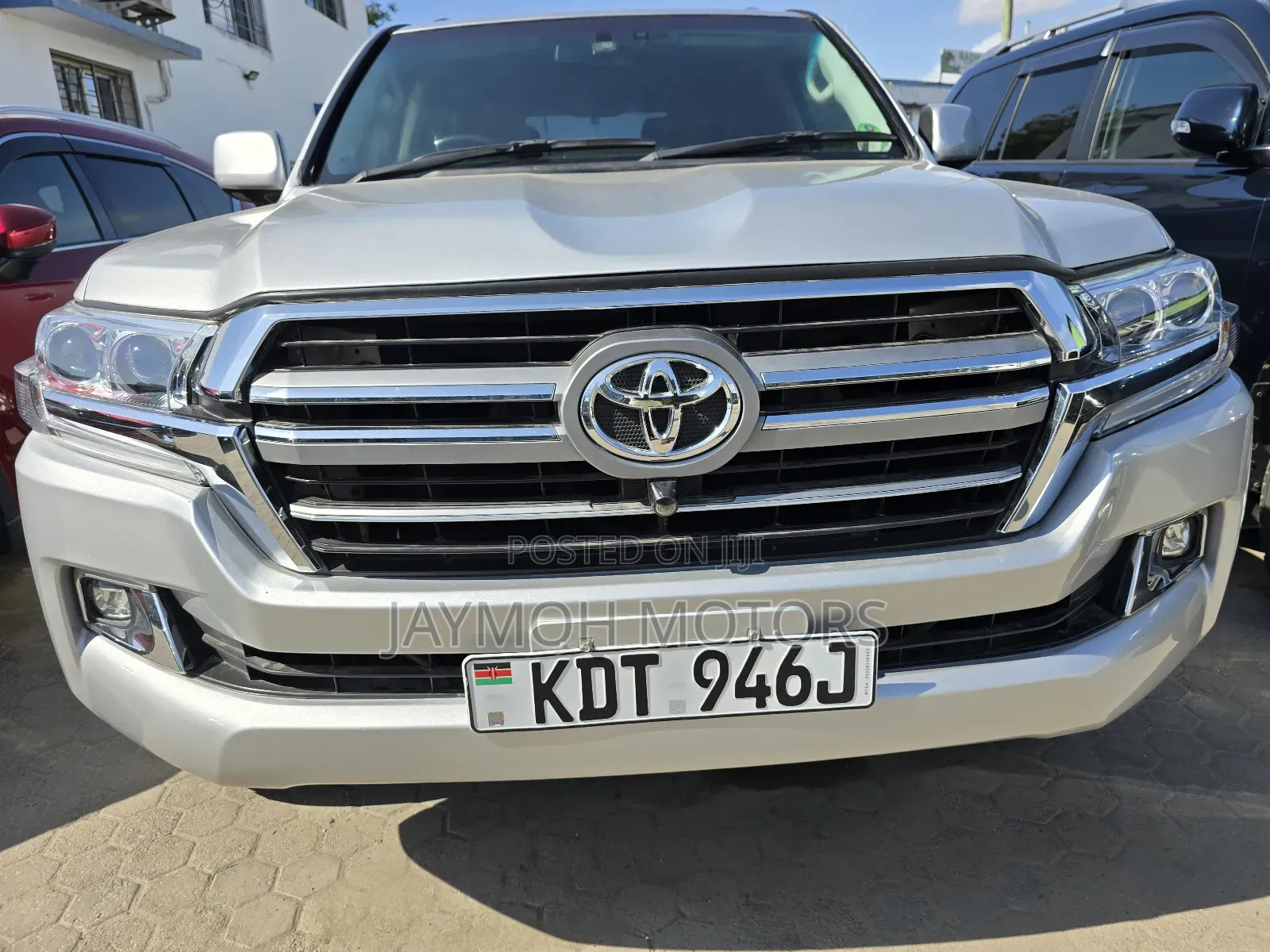 Toyota Land Cruiser 2013 Silver