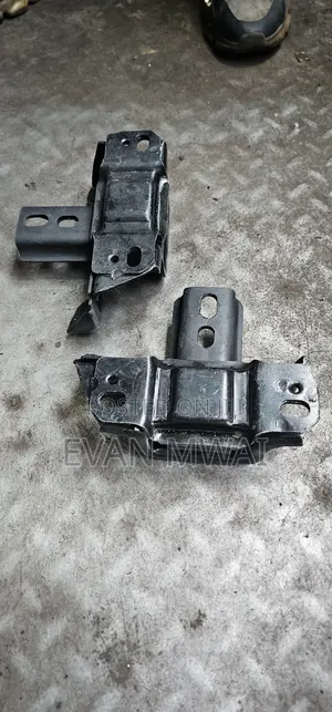 Demio Gearbox Mounts on Sale
