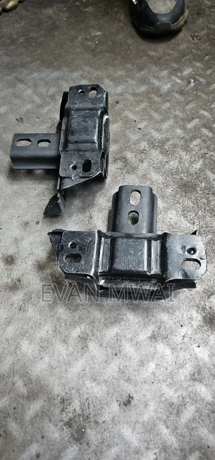 Demio Gearbox Mounts on Sale