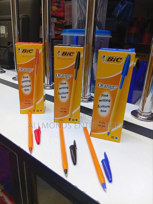 A Packet of 20 Pieces Bic Fine/Sharp Point - main view