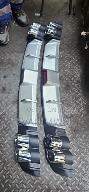 Toyota Fielder Rear Bumper Kit/Diffuser