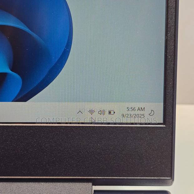 Laptop HP Victus 15 16GB AMD Ryzen 5 SSD 512GB - thumbnail 3