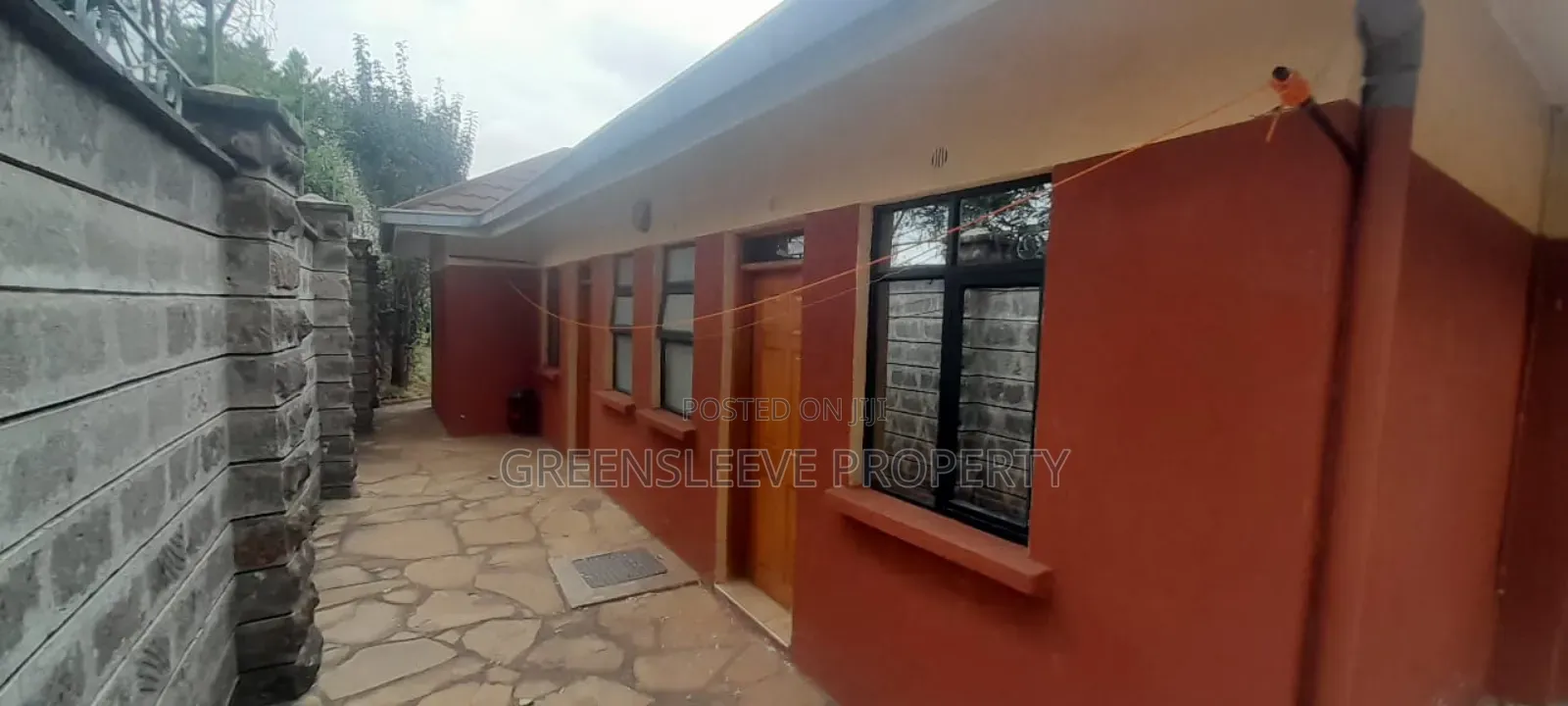 4bdrm Bungalow in Karen for rent
