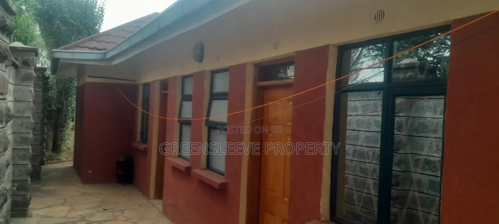 4bdrm Bungalow in Karen for rent