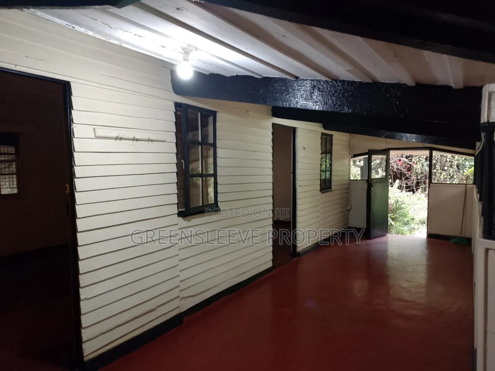 4bdrm Bungalow in Karen for rent