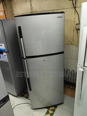 Well Maintained Samsung Fridge in Good Working Condition - thumbnail 2