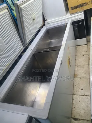 A 700litres Cheat Freezer/ Deep Freezer