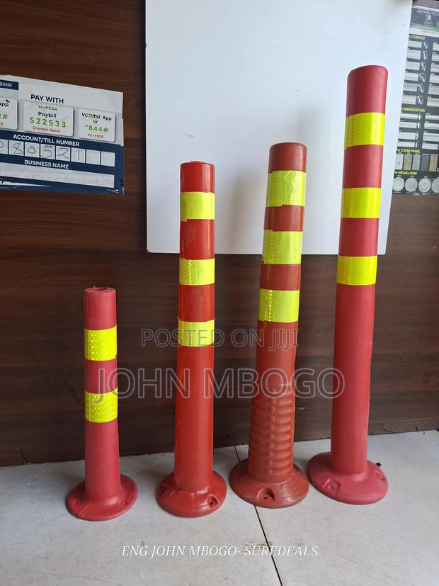 Plastic Traffic Bollard/ Delineators. - main view