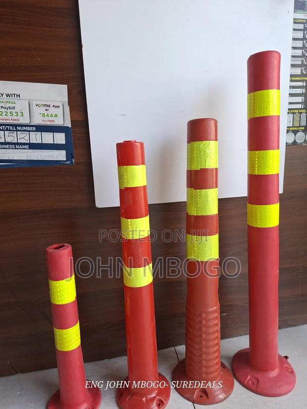 Plastic Traffic Bollard/ Delineators. - thumbnail 3