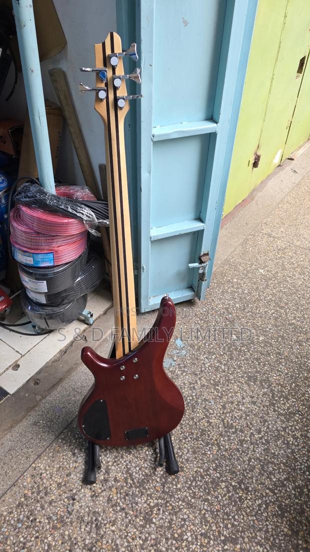 Active Bass Guitar - thumbnail 7