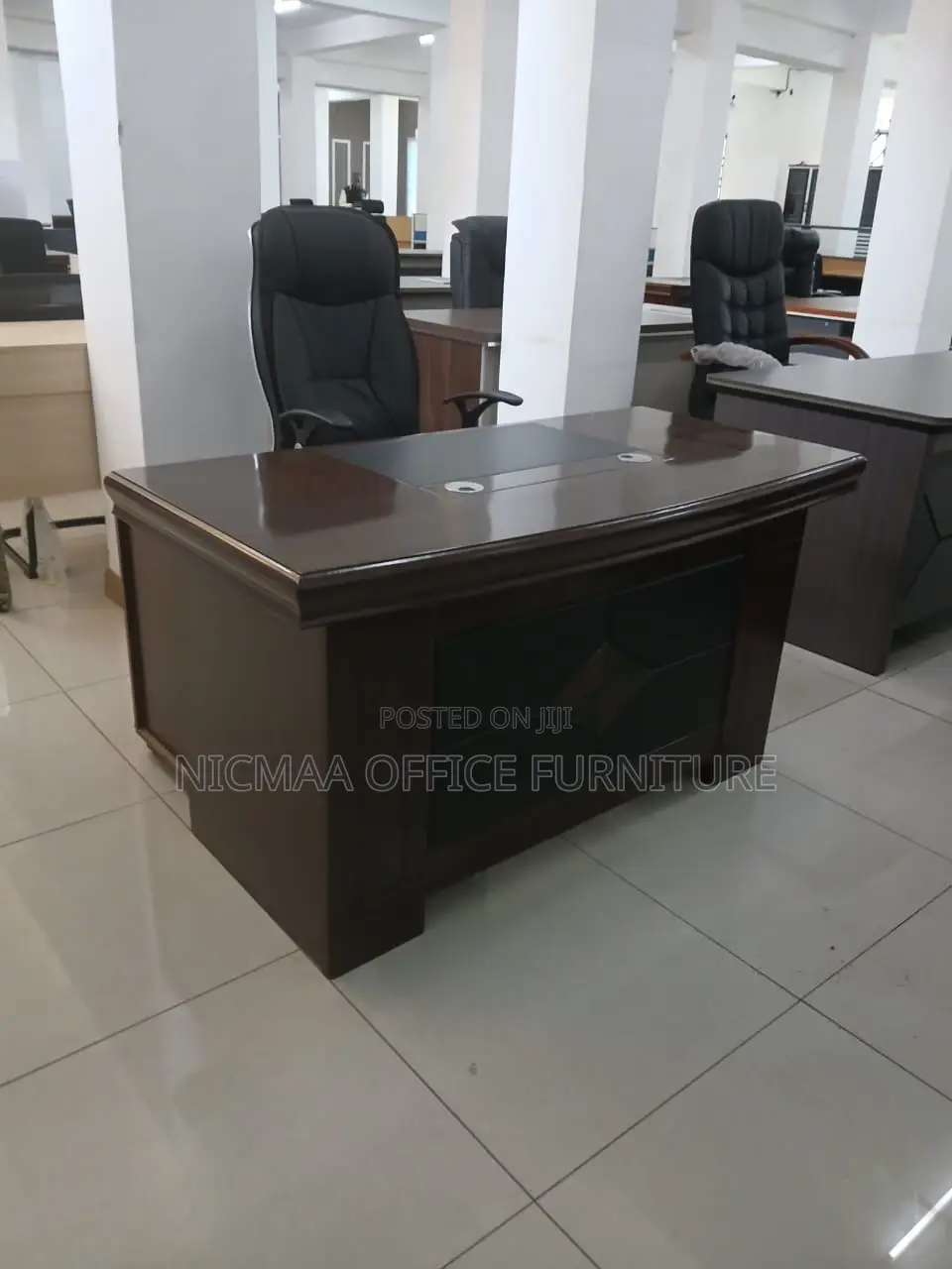 1600mm Full Mahogany Executive Desk