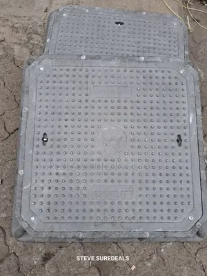 Heavy-Duty Manhole Cover D400 (600×600)