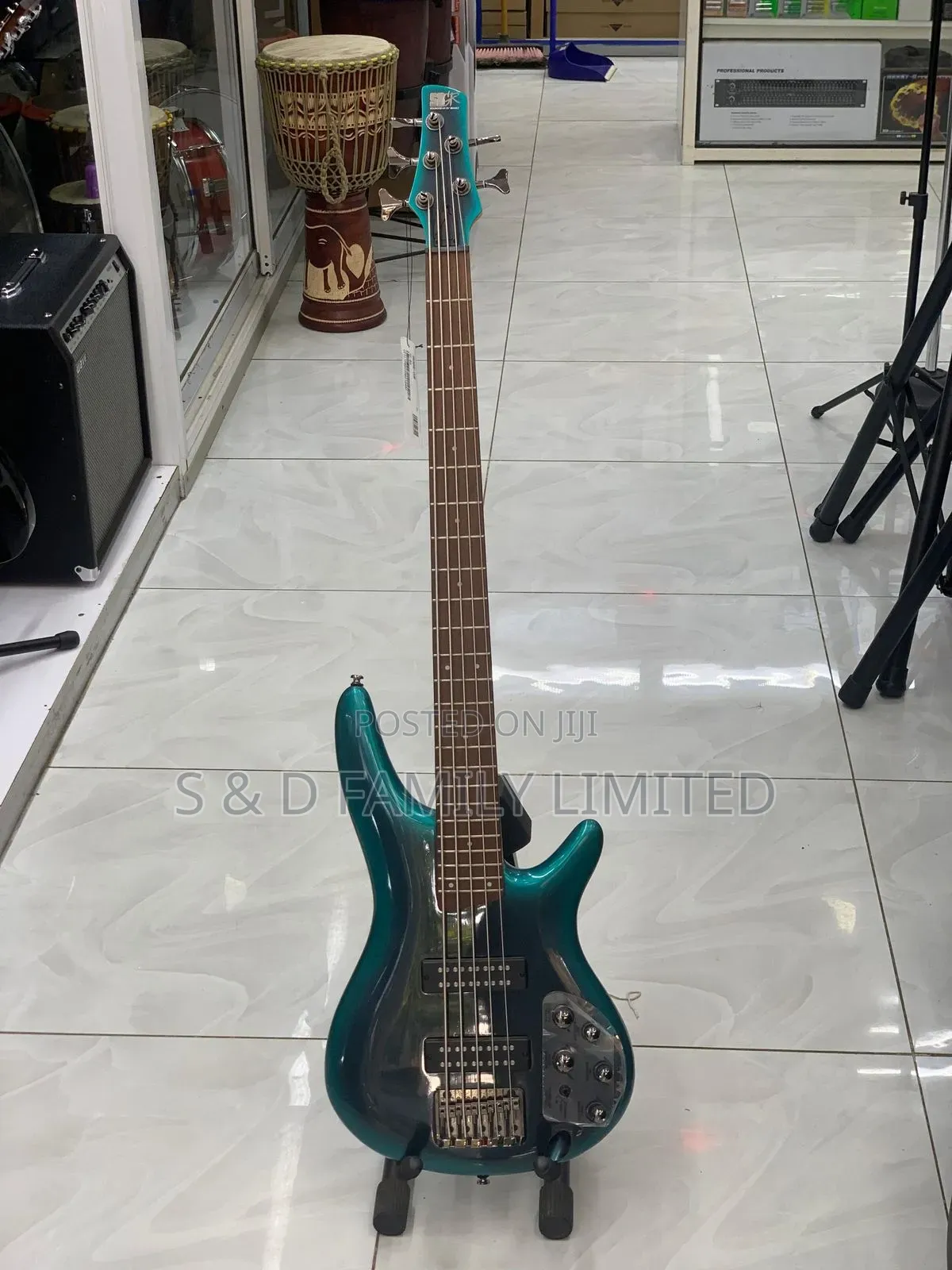 Ibanez Sr305e Standard 5-String Bass Guitar