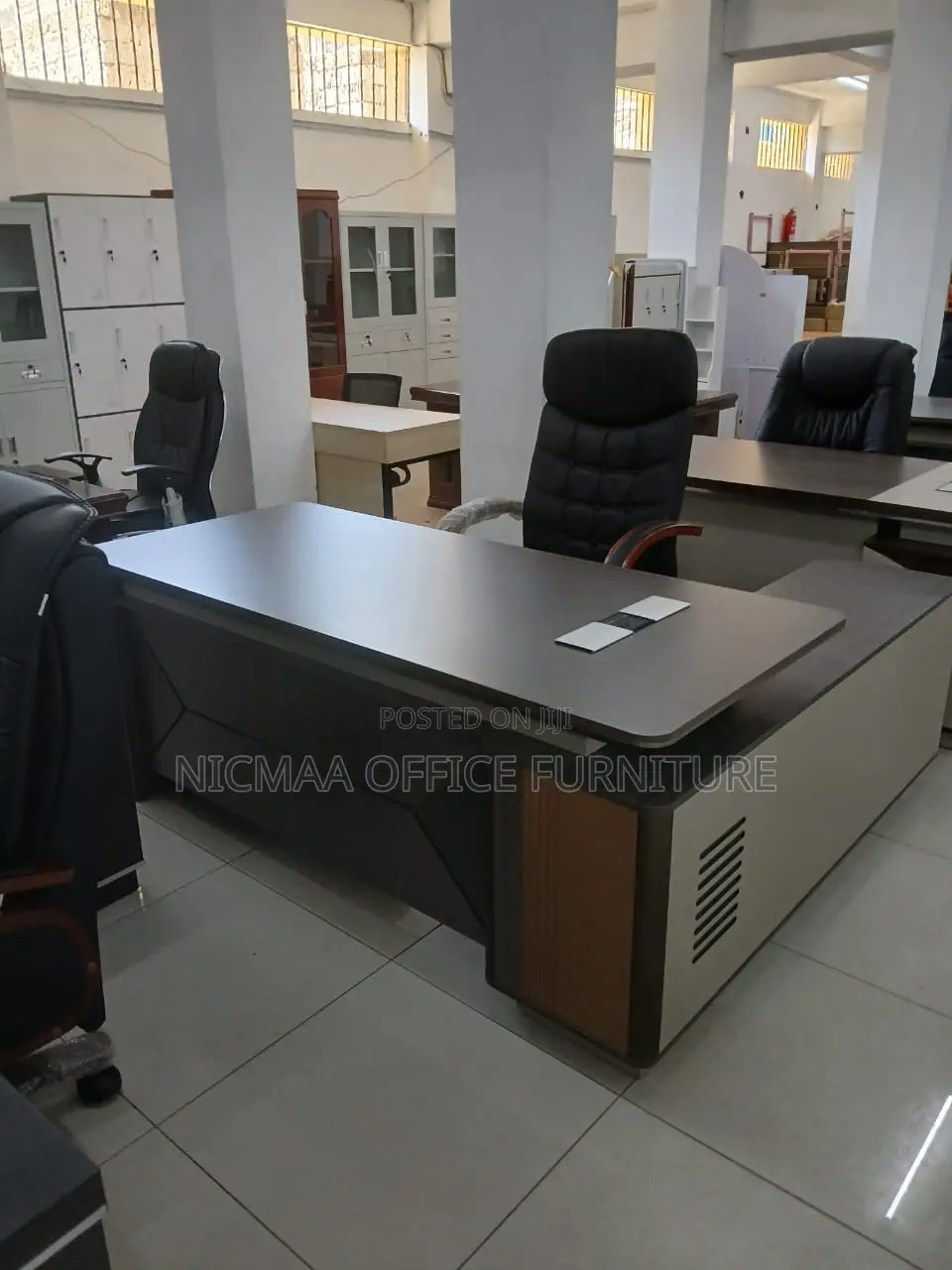 Modern Design With Premium Finish Advanced Desk