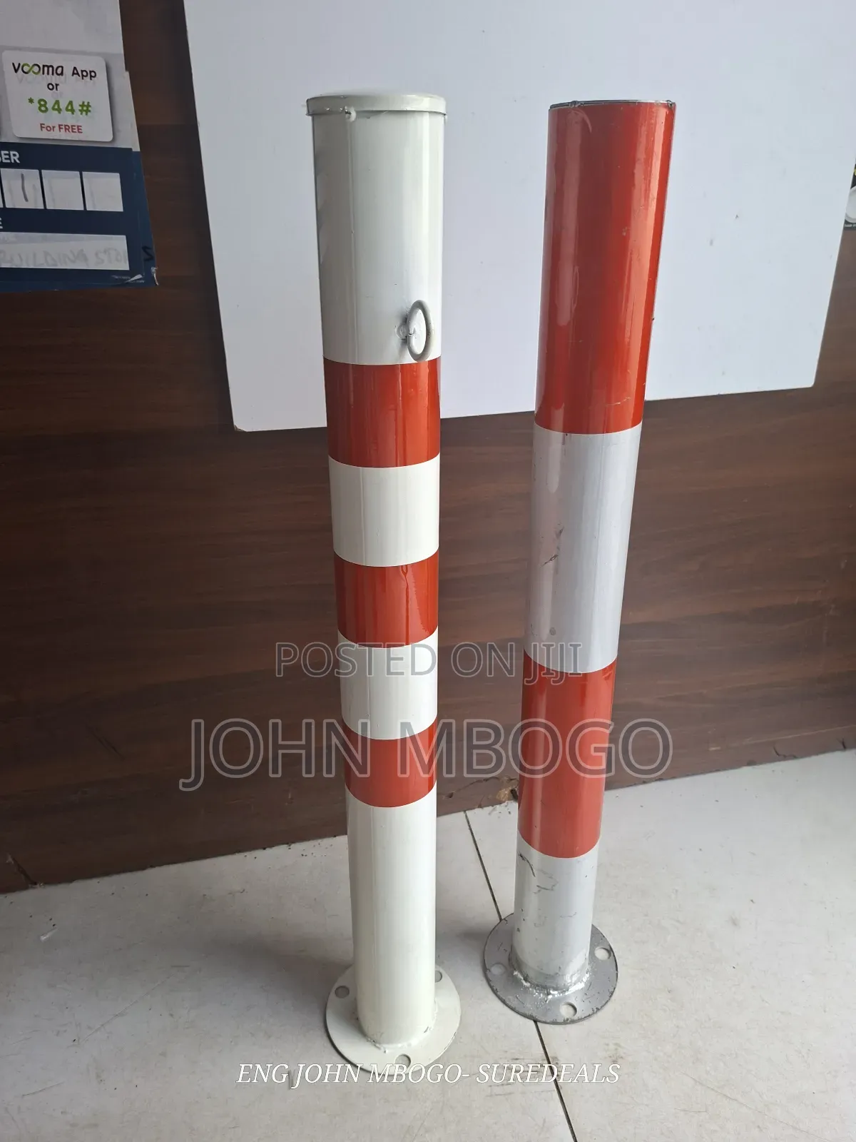 Metallic Traffic Bollard