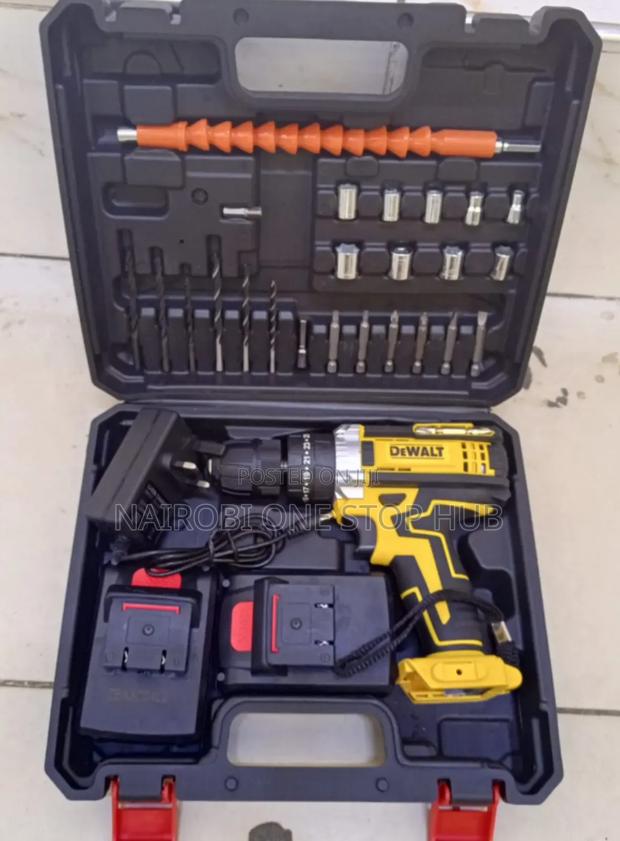 Dewalt Electric 18v Drill With.