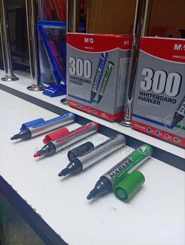 A Piece of M G Whiteboard Marker - thumbnail 5