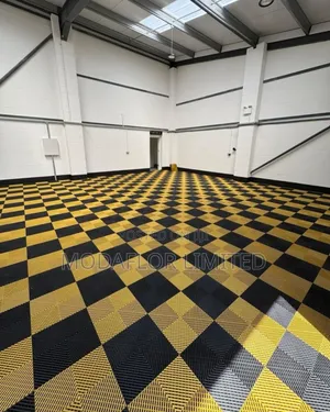 Durable Garage Mat – Perfect for Car Parking Mechanical Workshops 