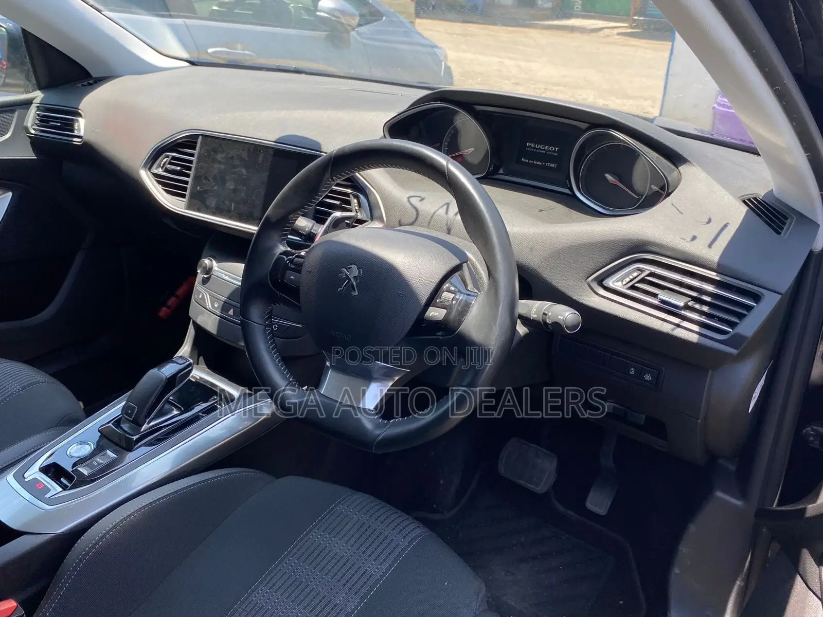 Peugeot 308 2018 Blue