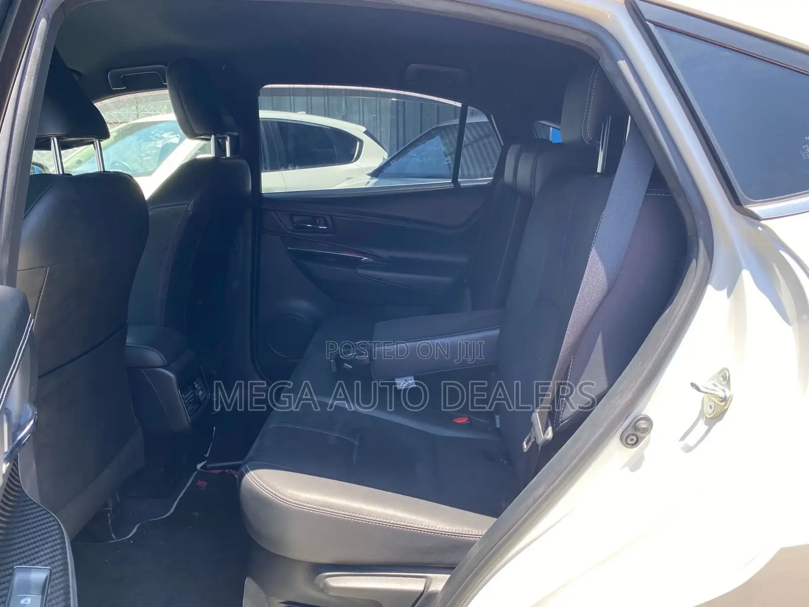 Toyota Harrier 2018 White