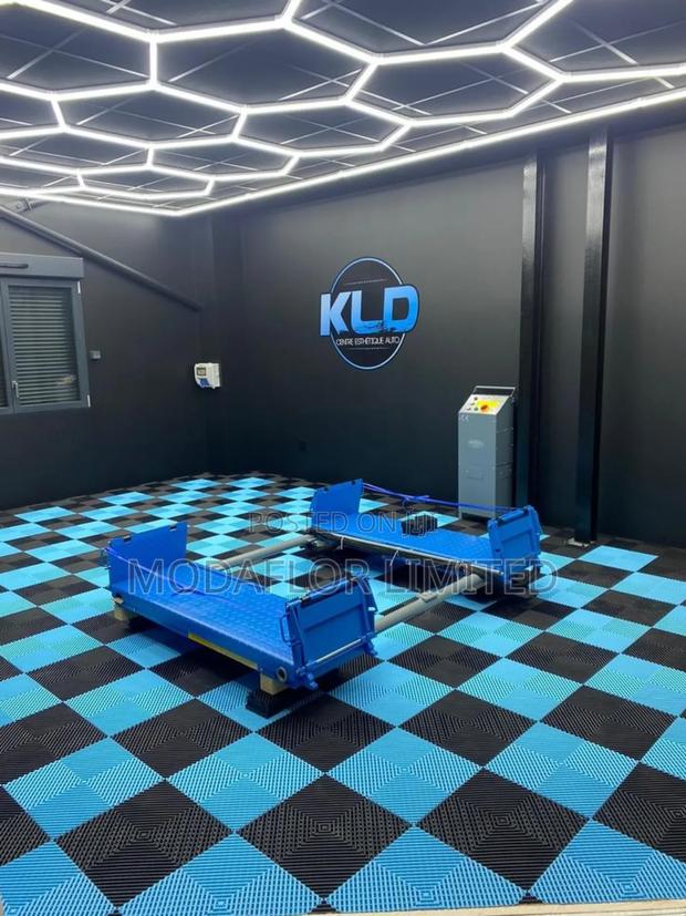 Garage Mat for Heavy Vehicles – Anti-Slip Durable