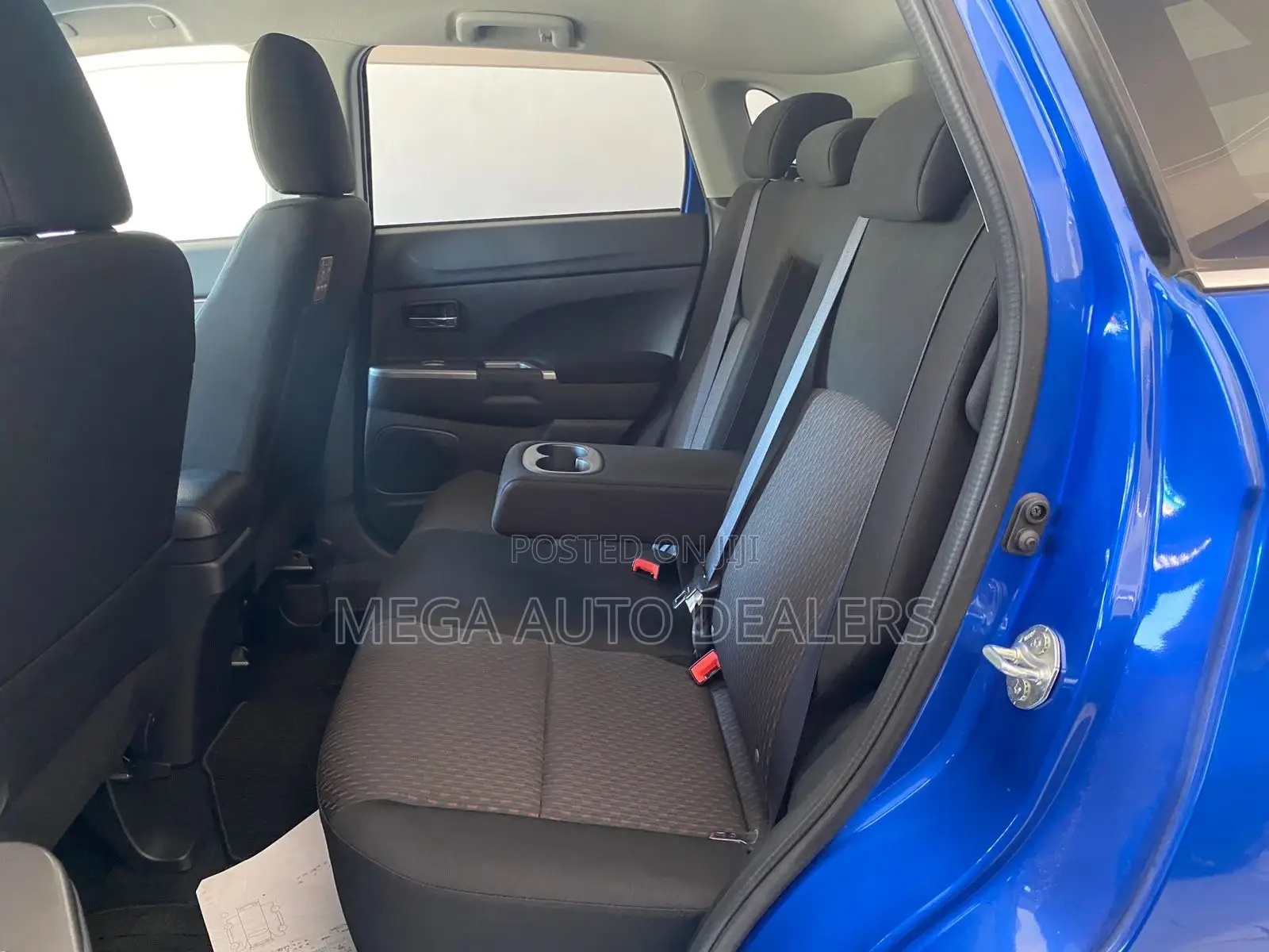 Mitsubishi RVR 2018 Blue