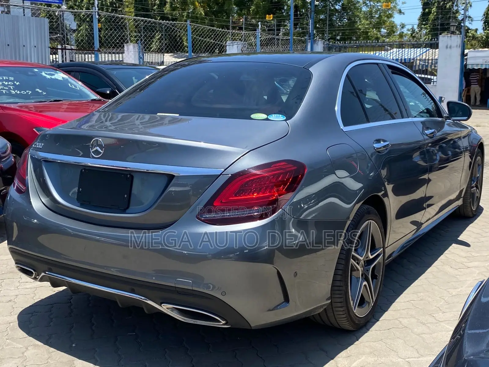 Mercedes-Benz C200 2018 Gray