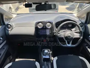 Nissan Note 2018 Silver