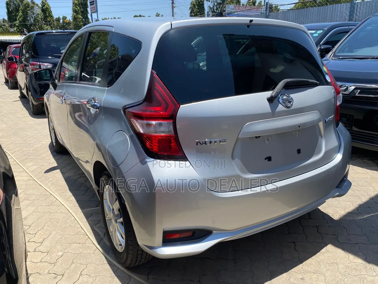Nissan Note 2018 Silver