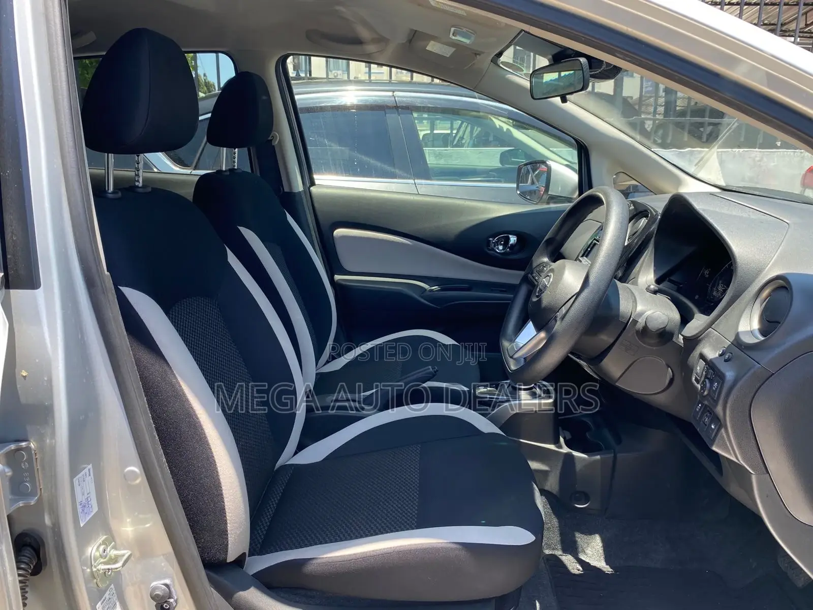Nissan Note 2018 Silver