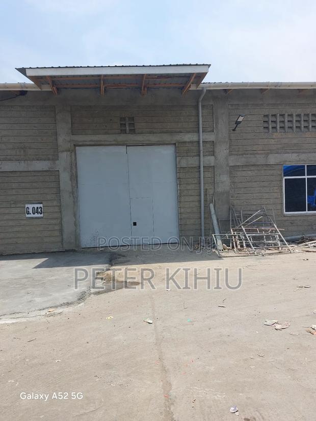 Godown to Off Enterprise Rd 2500sqft - thumbnail 3