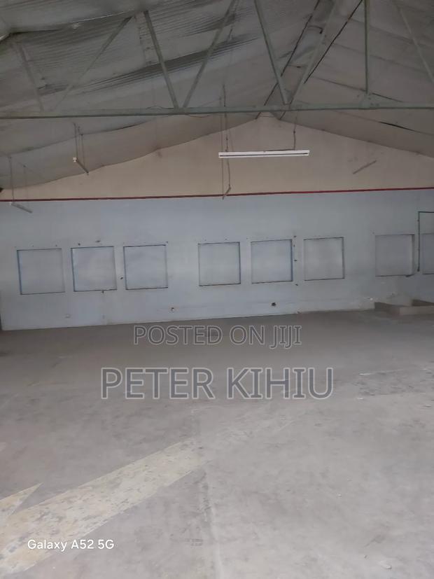 Godown to Off Enterprise Rd 2500sqft - thumbnail 7