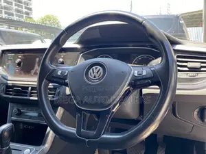 Volkswagen Polo 2018 Blue