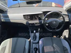 Volkswagen Polo 2018 Blue