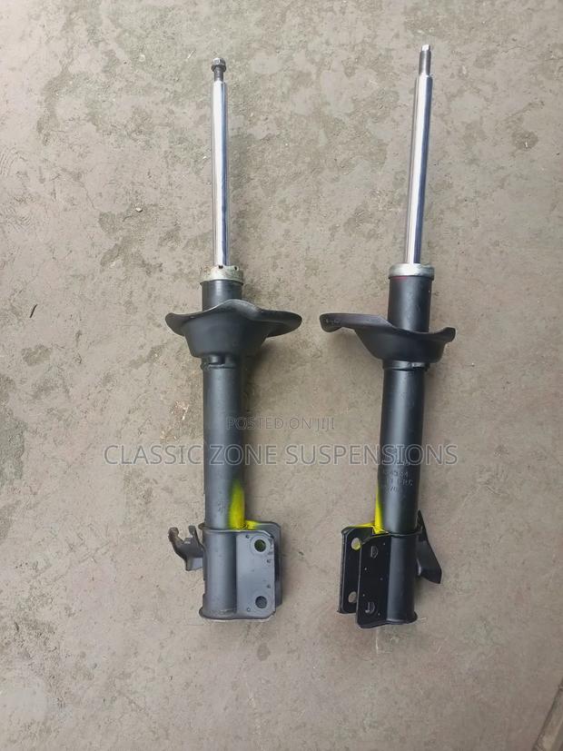 Subaru Forester Sg5 Back Shocks.