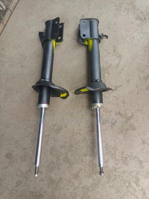 Subaru Forester Sg5 Back Shocks. - thumbnail 2