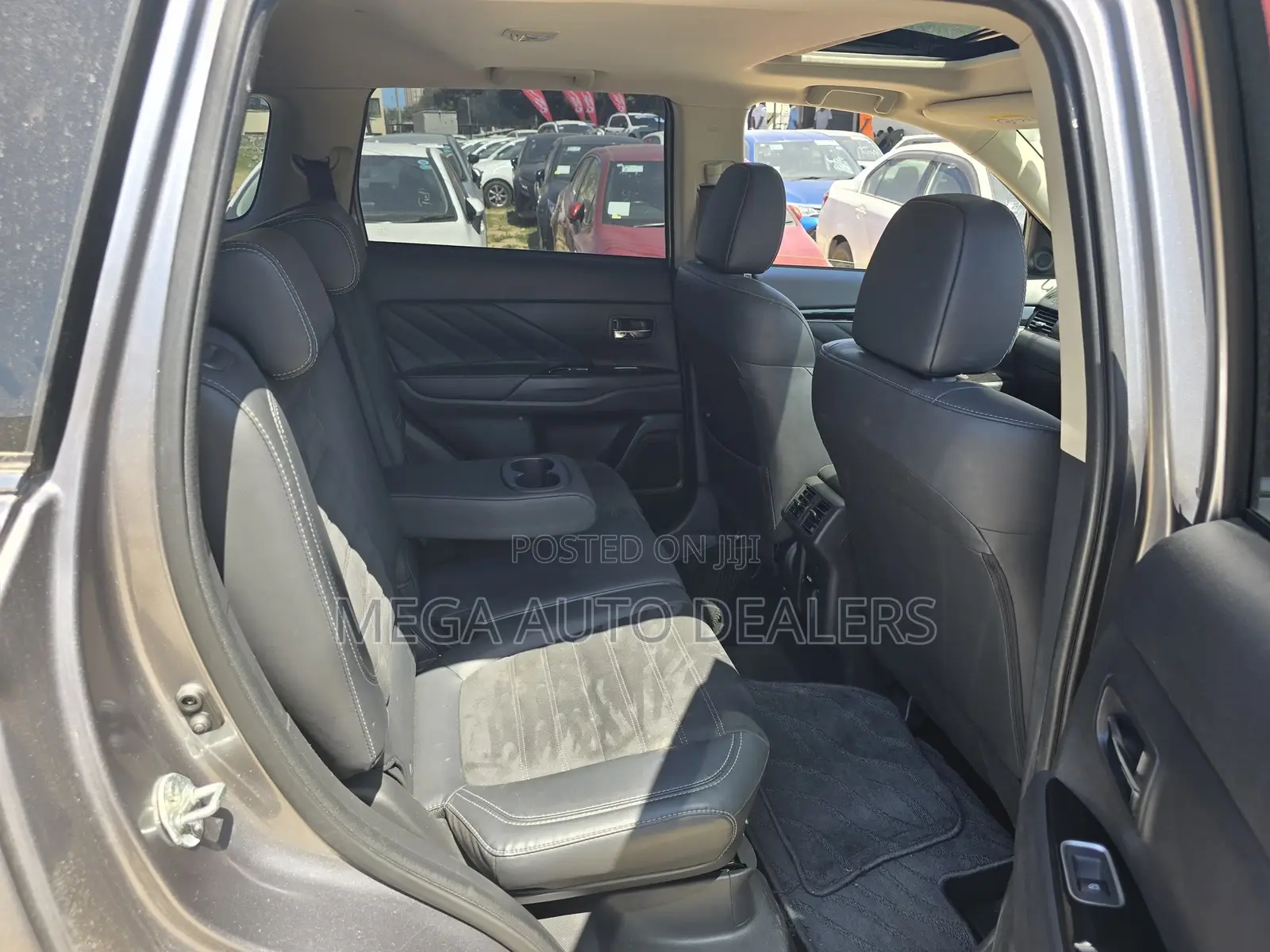 Mitsubishi Outlander 2018 Gray