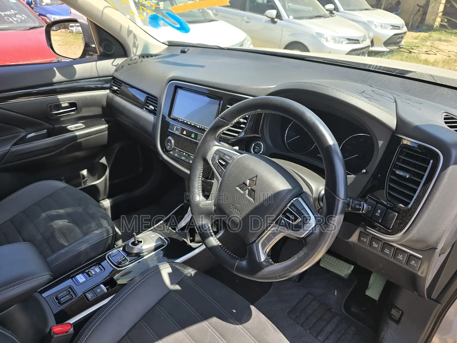 Mitsubishi Outlander 2018 Gray