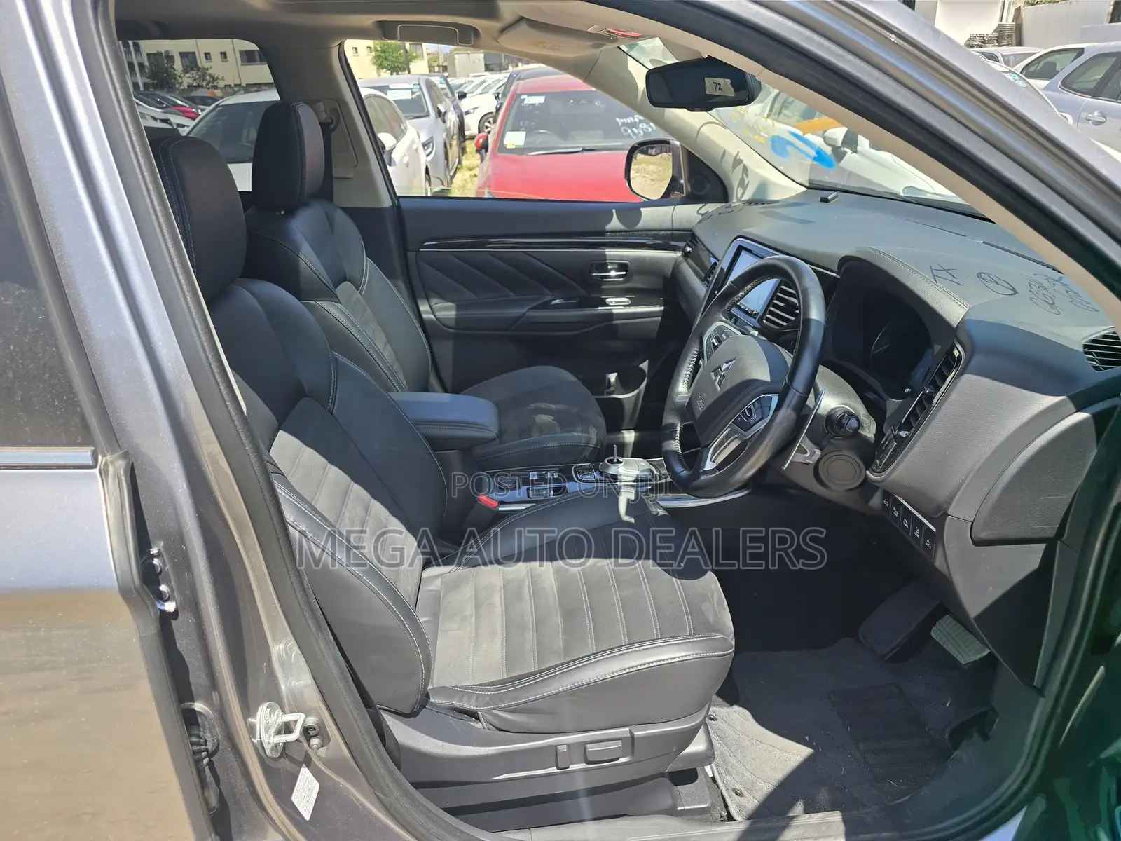 Mitsubishi Outlander 2018 Gray