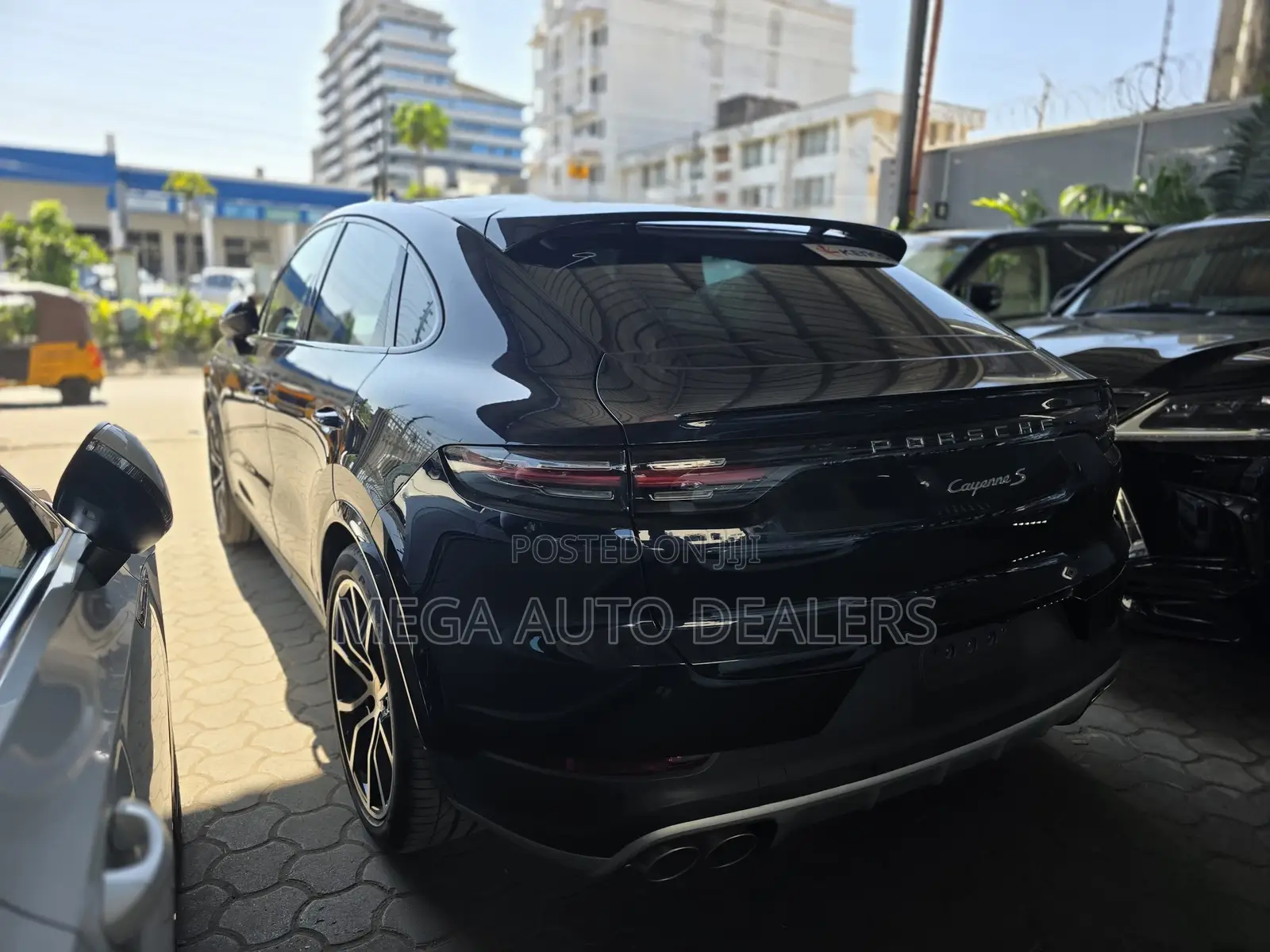 Porsche Cayenne S AWD 2019 Blue
