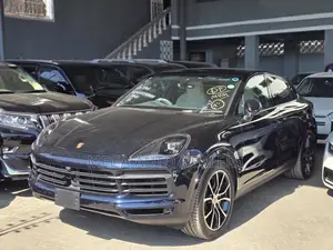 Porsche Cayenne S AWD 2019 Blue