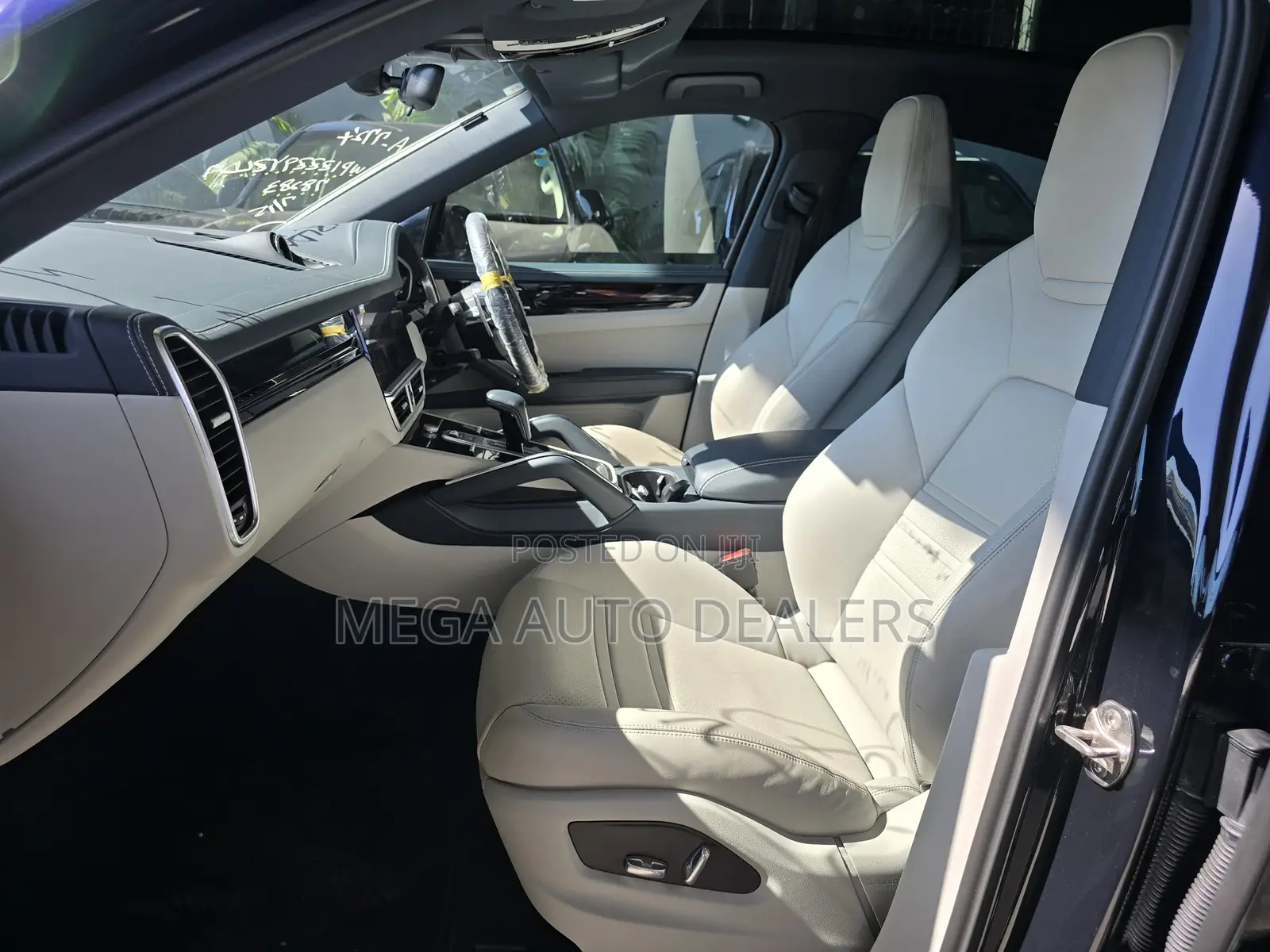 Porsche Cayenne S AWD 2019 Blue