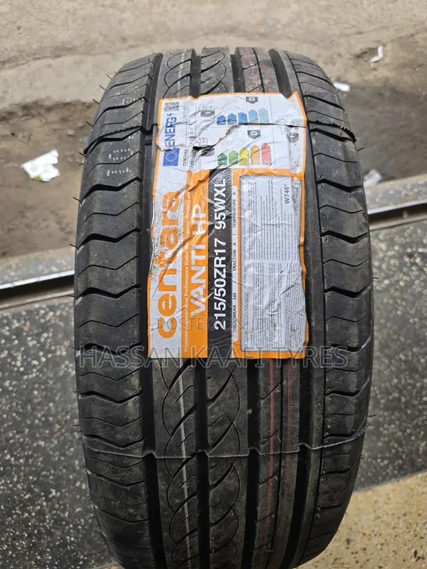 215/50r17 Centra Tyre