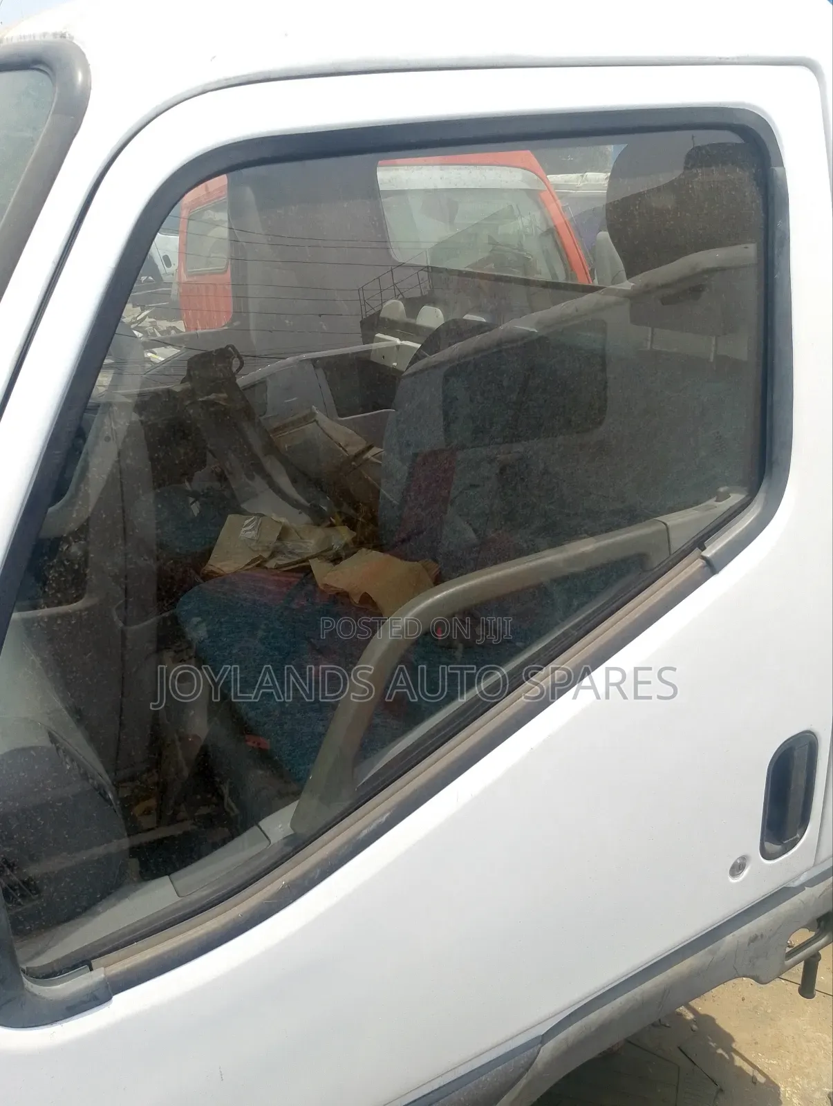 Mitsubishi Canter 4d32 Cabin