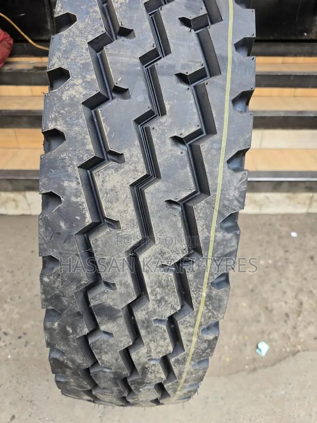 11r22.5 Yusta (18pr) - thumbnail 2