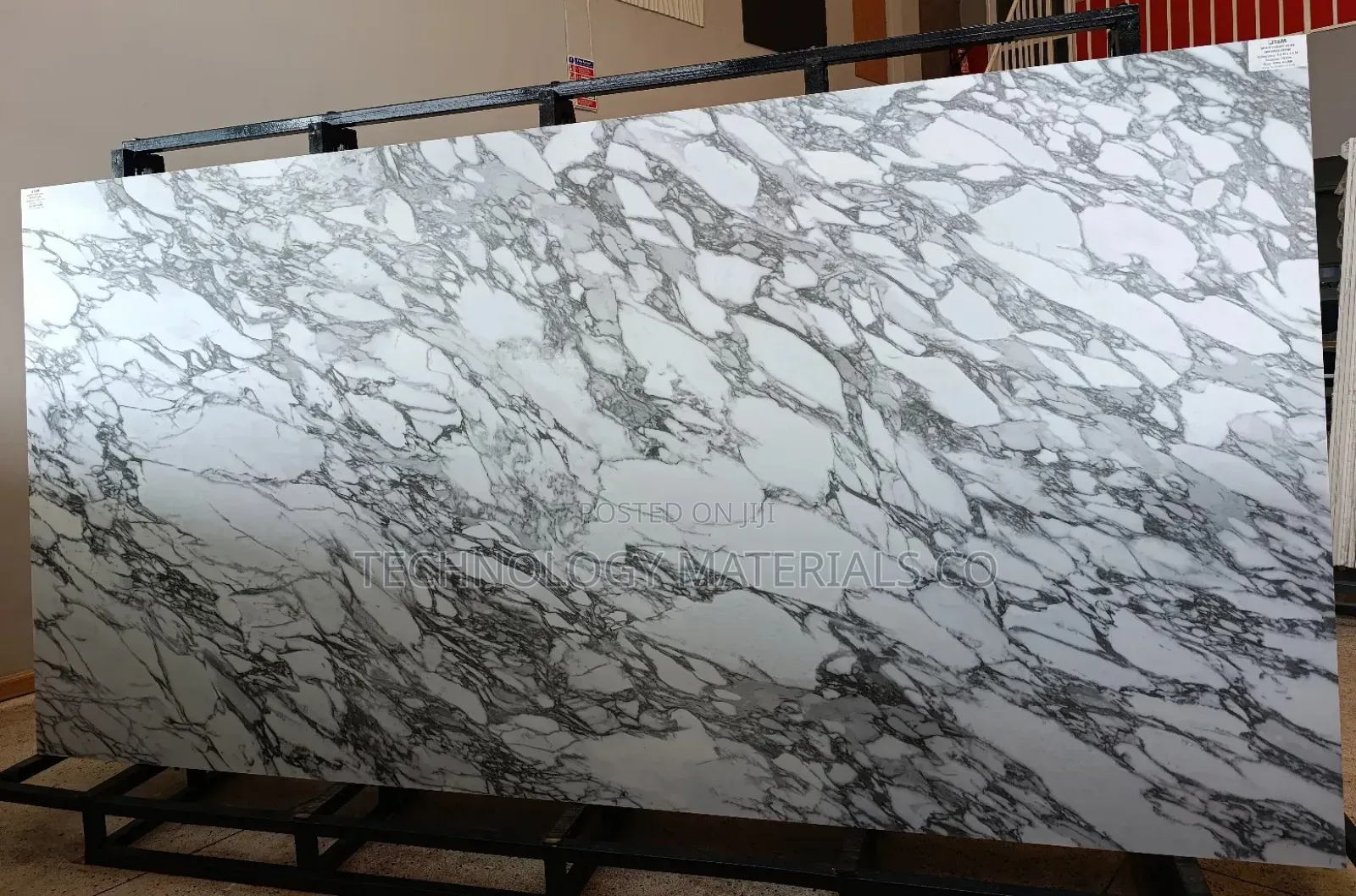 White Cloudy Veins Island Sintered Stones(10.5ft * 5.2ft)