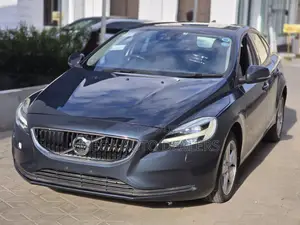 Volvo V40 2018 Blue