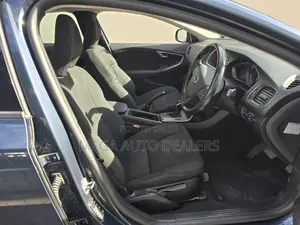 Volvo V40 2018 Blue