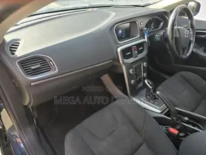 Volvo V40 2018 Blue