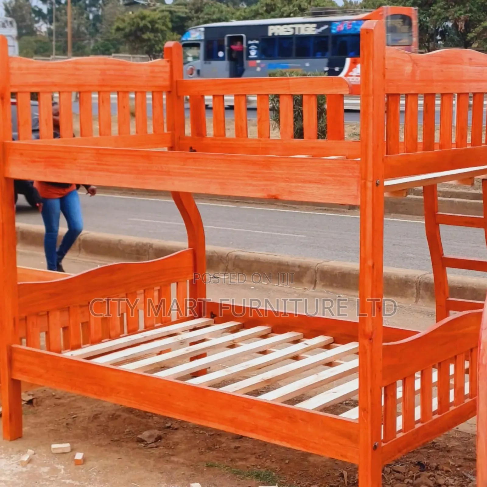 Glossy Strong Modern Bunk Beds – Stylish Space Saving